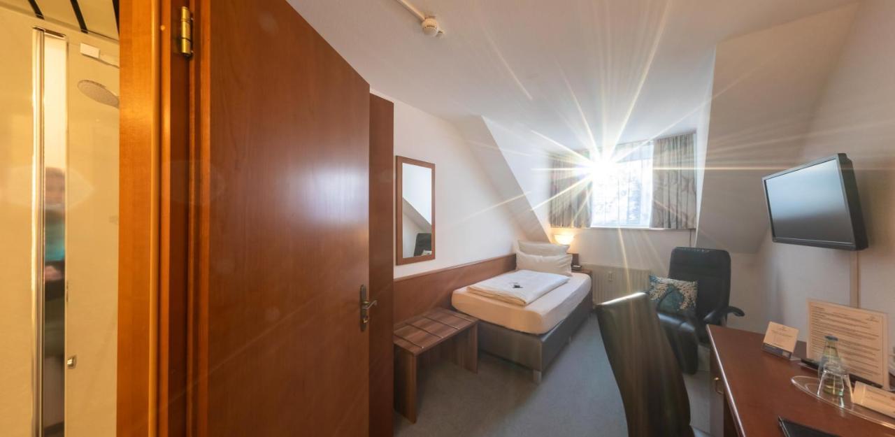 Hotel Loewen Meckenbeuren Luaran gambar