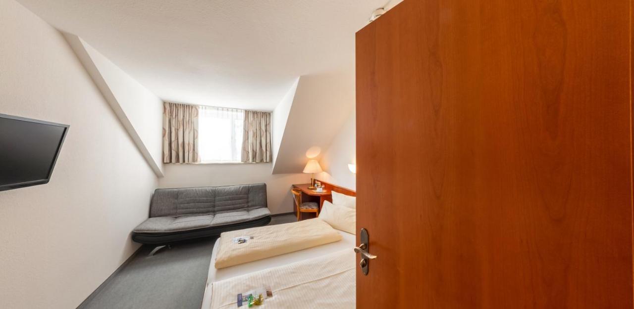 Hotel Loewen Meckenbeuren Luaran gambar