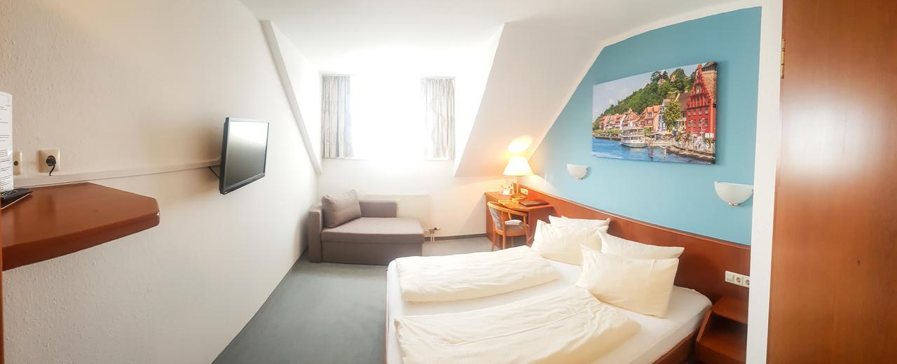 Hotel Loewen Meckenbeuren Luaran gambar